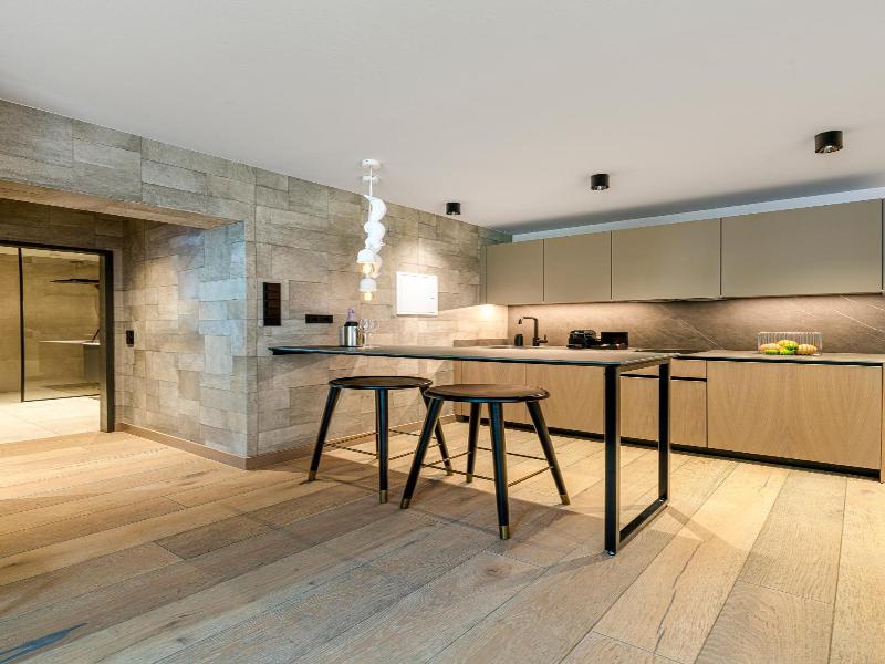 Residenz Boutique Suites image