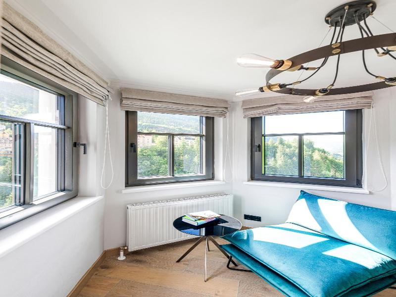 Residenz Boutique Suites image