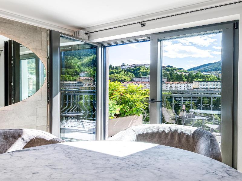 Residenz Boutique Suites image