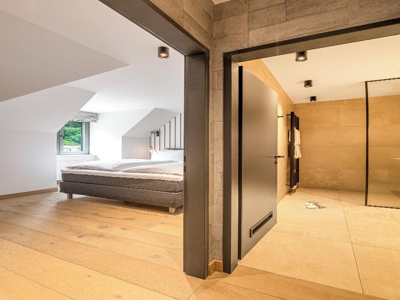 Residenz Boutique Suites image