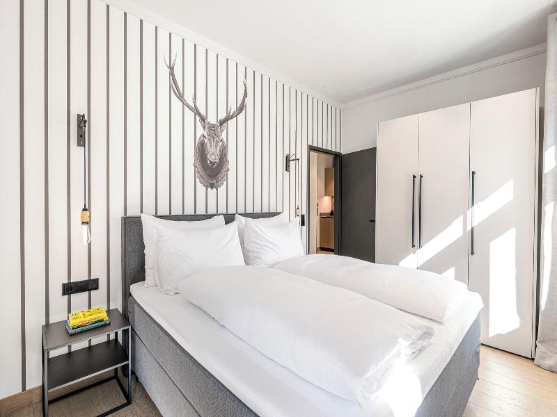 Residenz Boutique Suites image