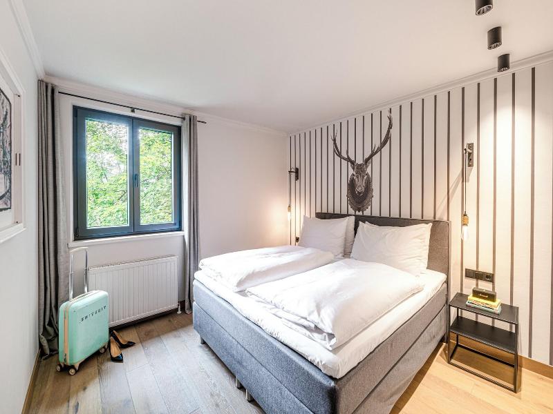 Residenz Boutique Suites image