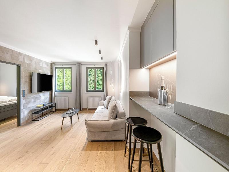 Residenz Boutique Suites image