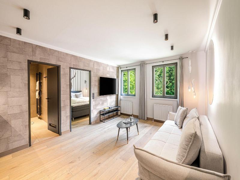 Residenz Boutique Suites image