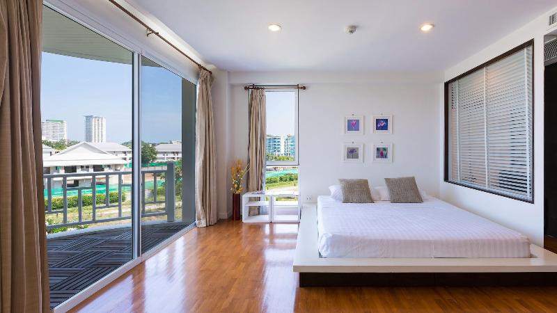 Baan Poolom Beachfront Condominium image