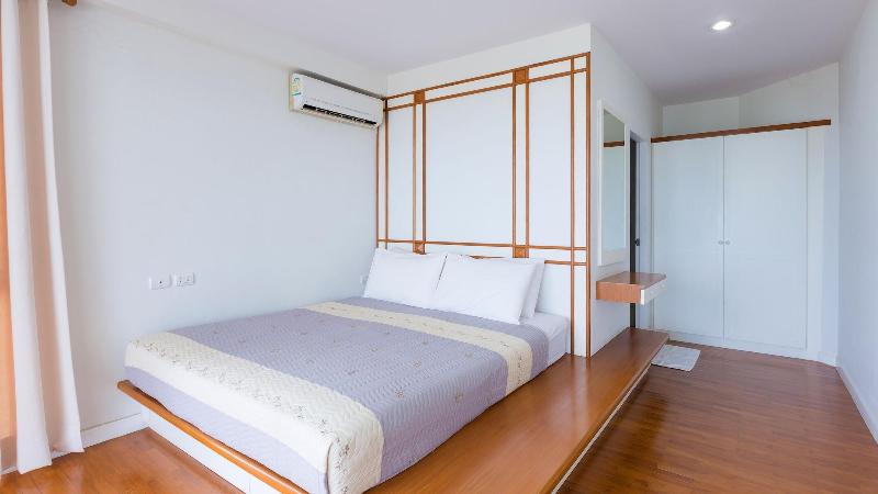 Baan Poolom Beachfront Condominium image