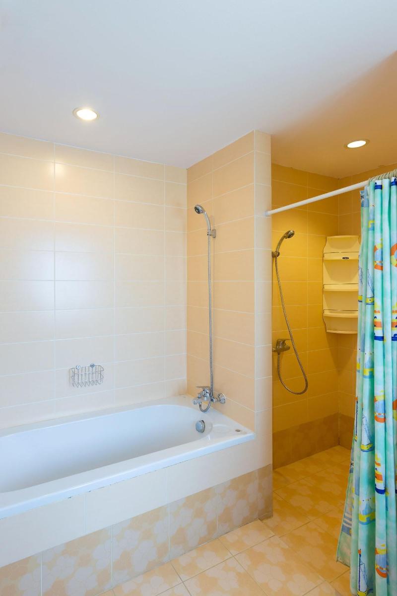 Baan Poolom Beachfront Condominium image