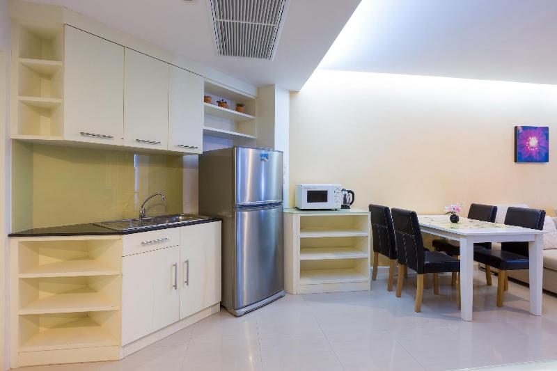 Baan Poolom Beachfront Condominium image