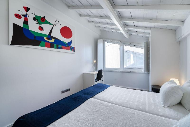Olala Fine Arts Studios image