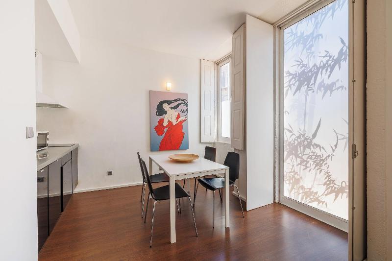 Olala Fine Arts Studios image