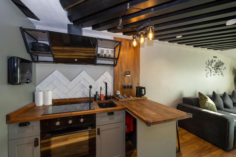 Roe Suite Hotel - TAKSIM image