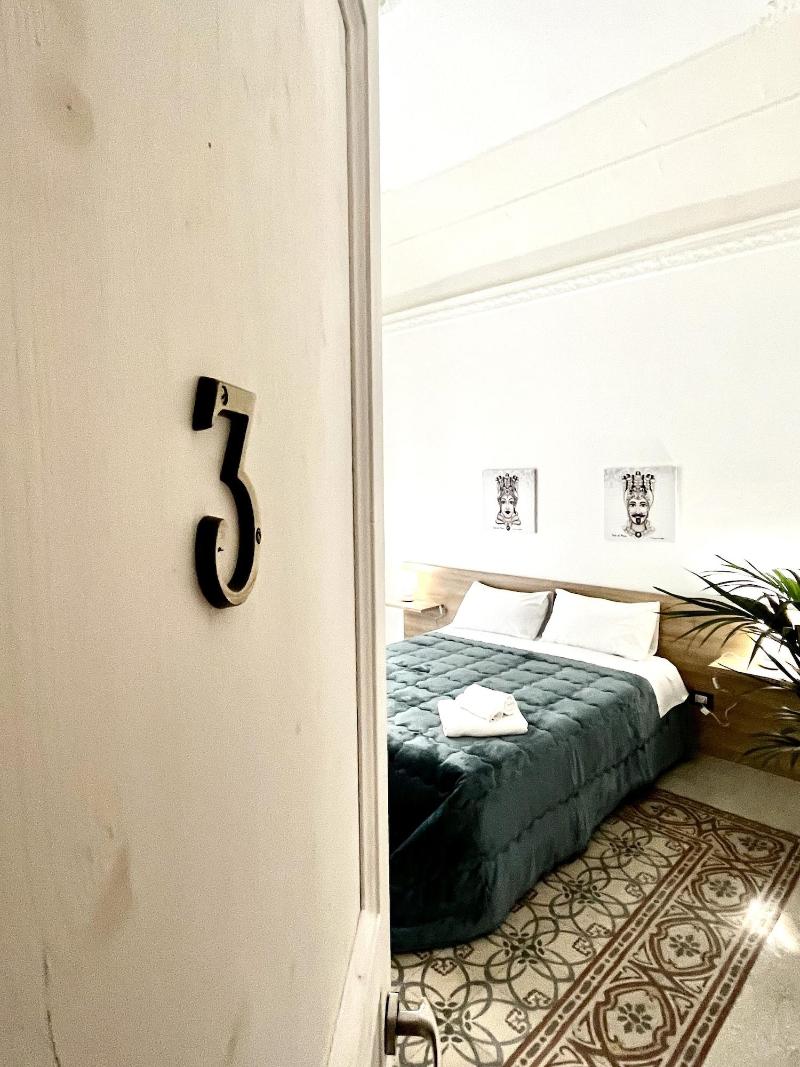 Sicilian Rooms Palermo image