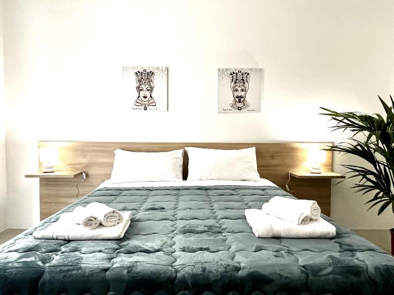 Sicilian Rooms Palermo image
