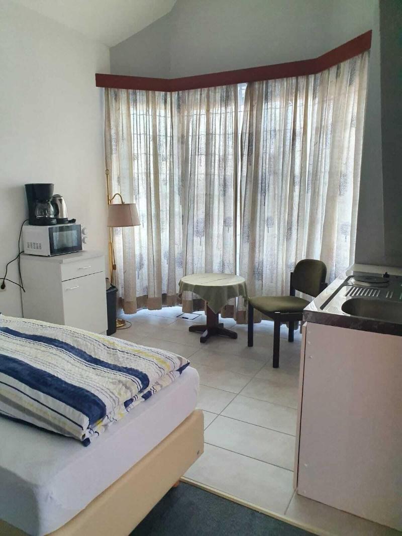 Hotel - Pension - Weller image