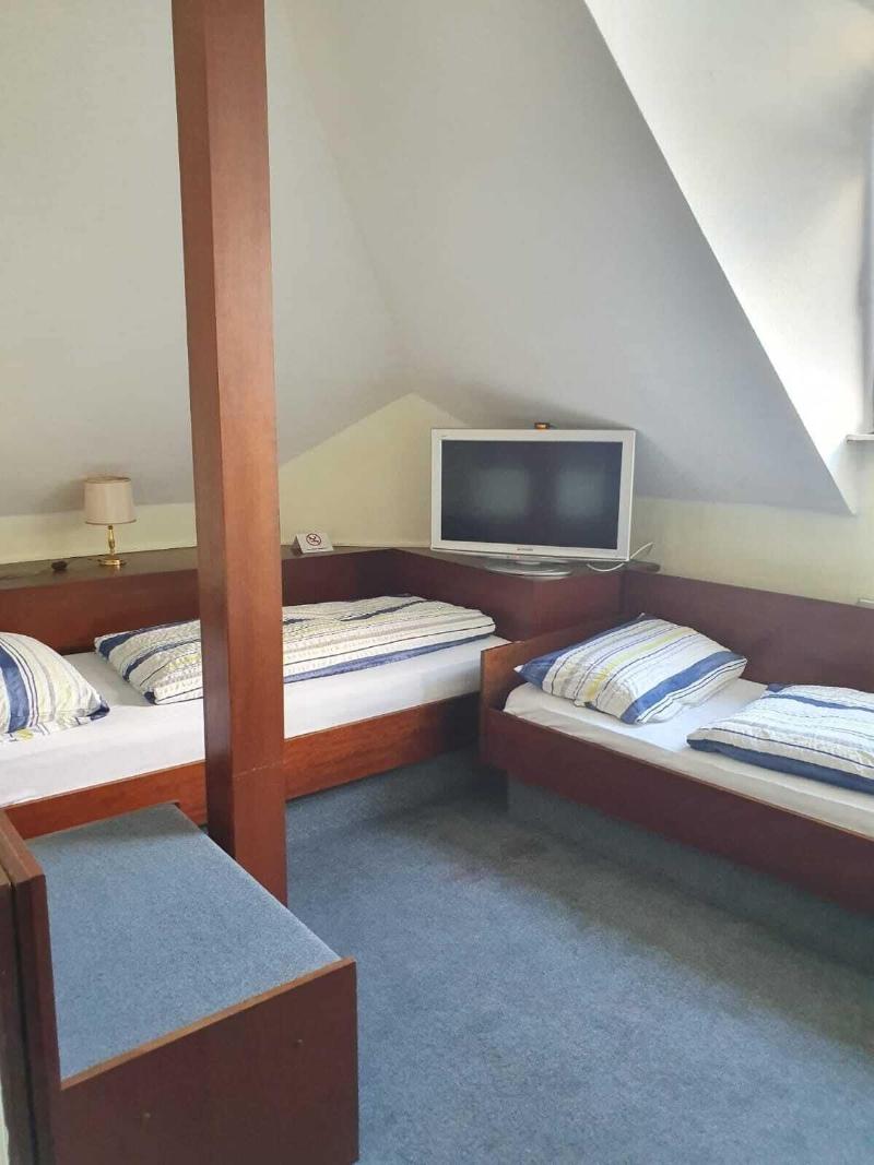 Hotel - Pension - Weller image