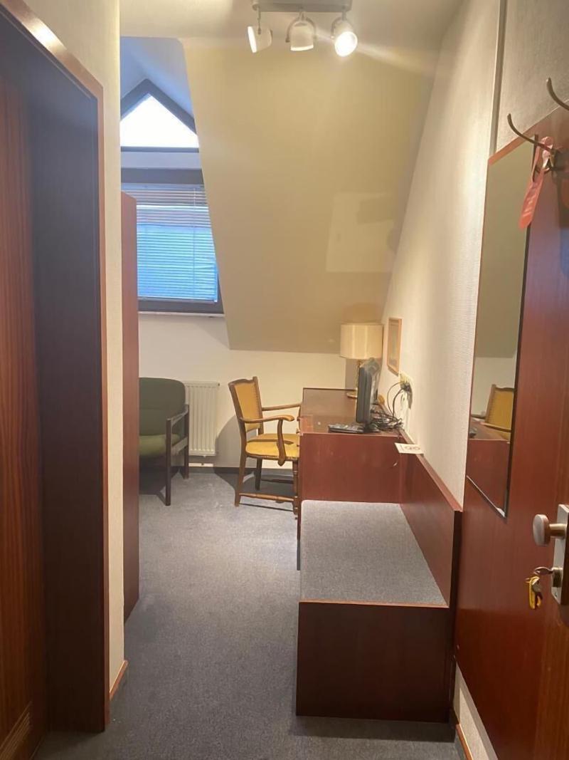 Hotel - Pension - Weller image