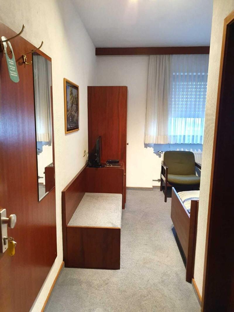 Hotel - Pension - Weller image