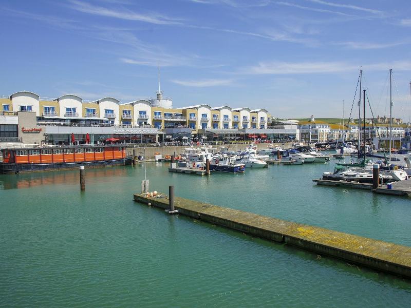Britannia Harbour View image