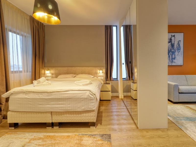 Uni 88 Apartments image