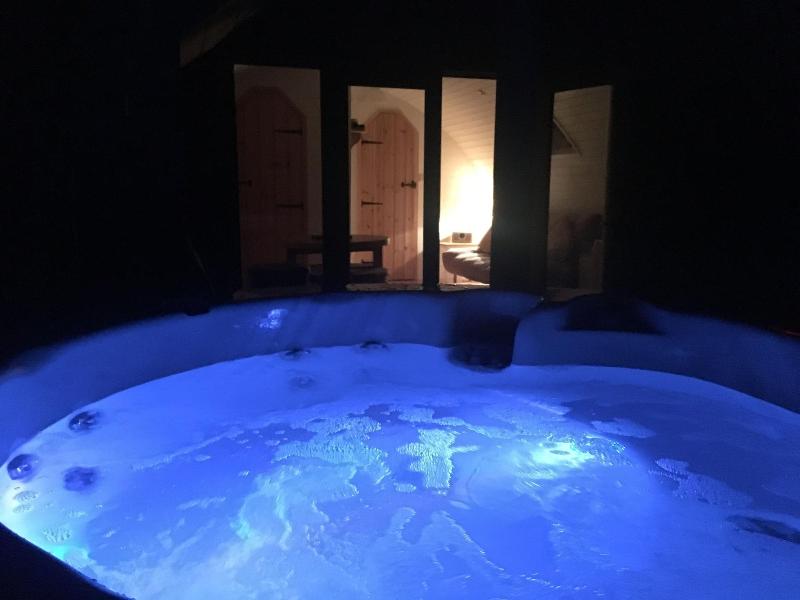 Brynllwyd Glamping image