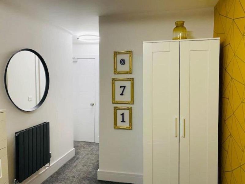 Townhouse Plus @ Lower Beth Street Stoke image