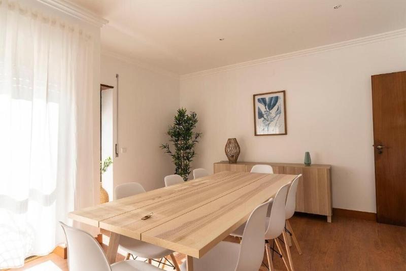 Ericeira Paradise House & Suites image