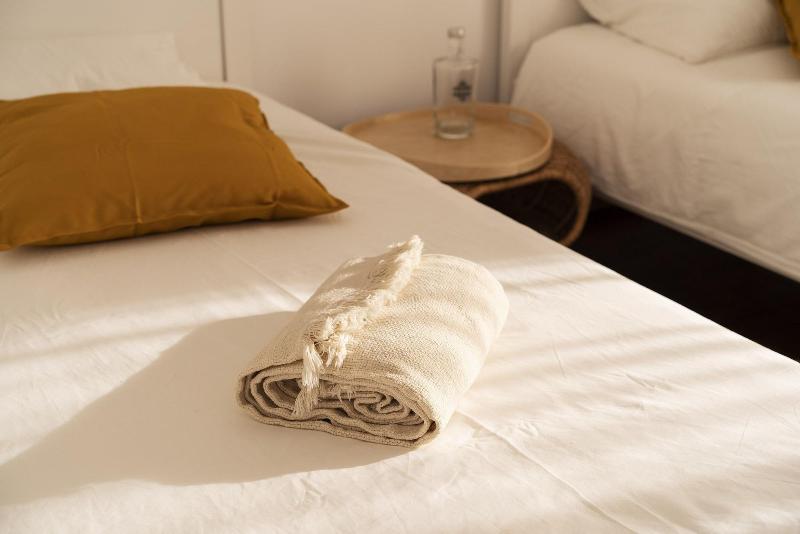 Ericeira Paradise House & Suites image