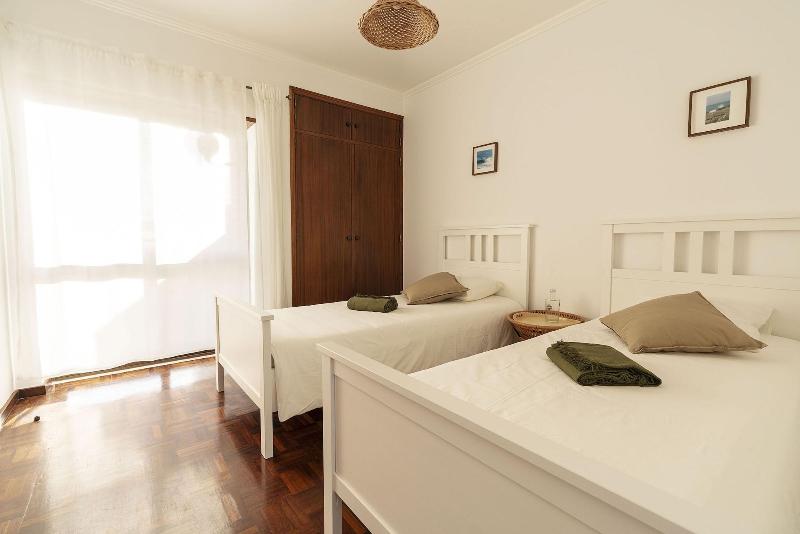 Ericeira Paradise House & Suites image