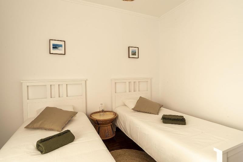 Ericeira Paradise House & Suites image