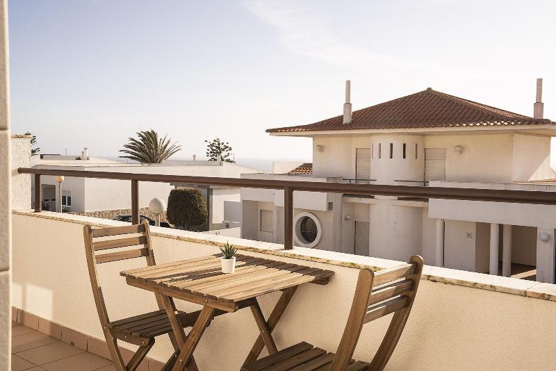 Ericeira Paradise House & Suites image