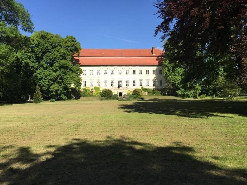 Schloss Dretzel image