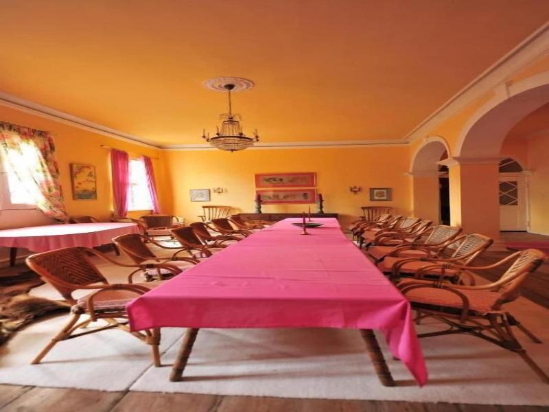 Schloss Dretzel image