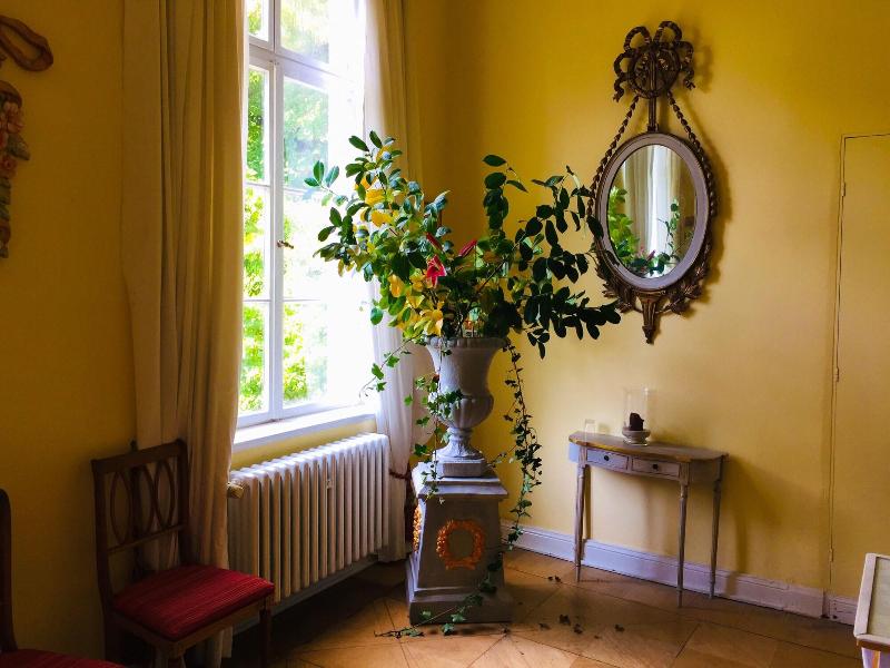 Schloss Dretzel image