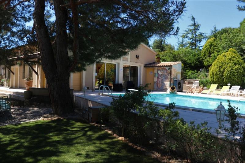 Domaine des Gendalis image
