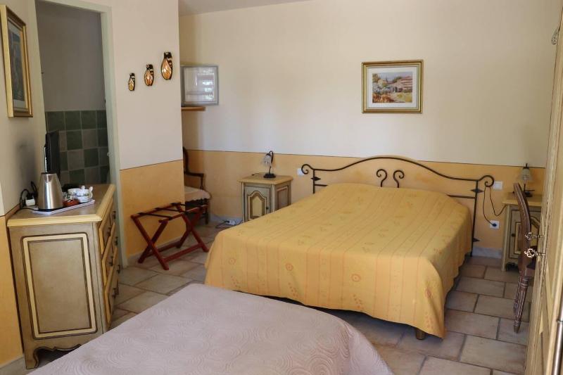 Domaine des Gendalis image