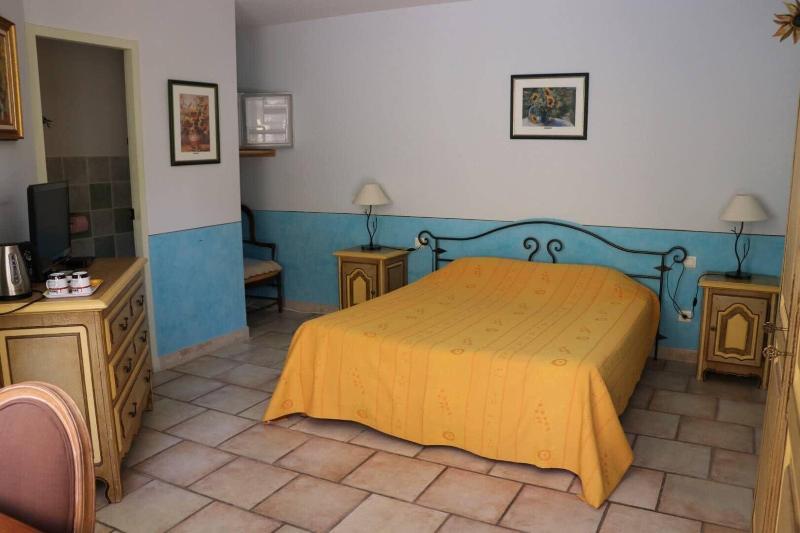 Domaine des Gendalis image