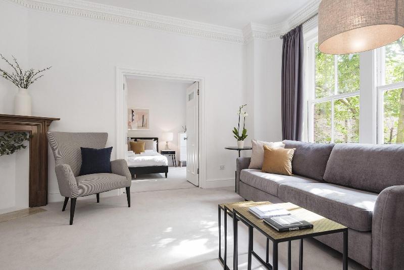 3 Sloane Gardens by UnderTheDoormat image