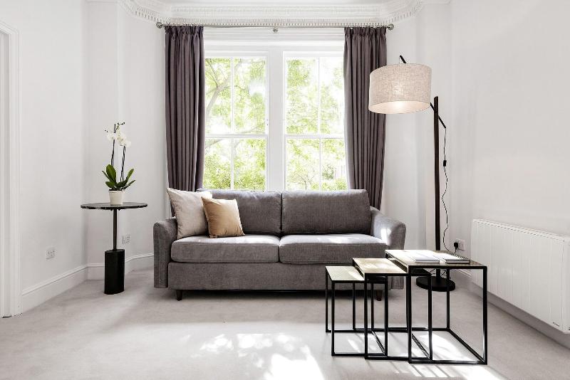 3 Sloane Gardens by UnderTheDoormat image