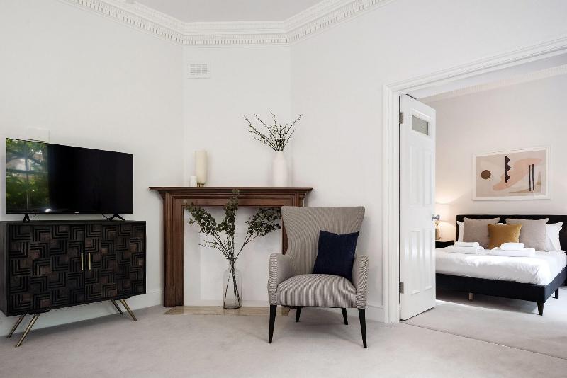 3 Sloane Gardens by UnderTheDoormat image