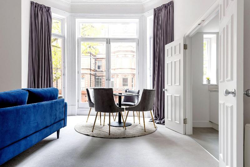 3 Sloane Gardens by UnderTheDoormat image