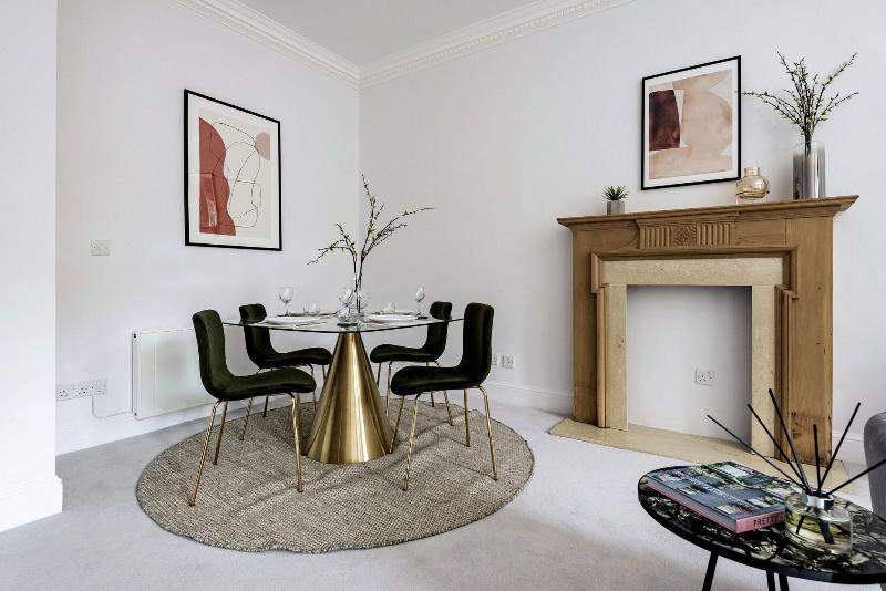 3 Sloane Gardens by UnderTheDoormat image
