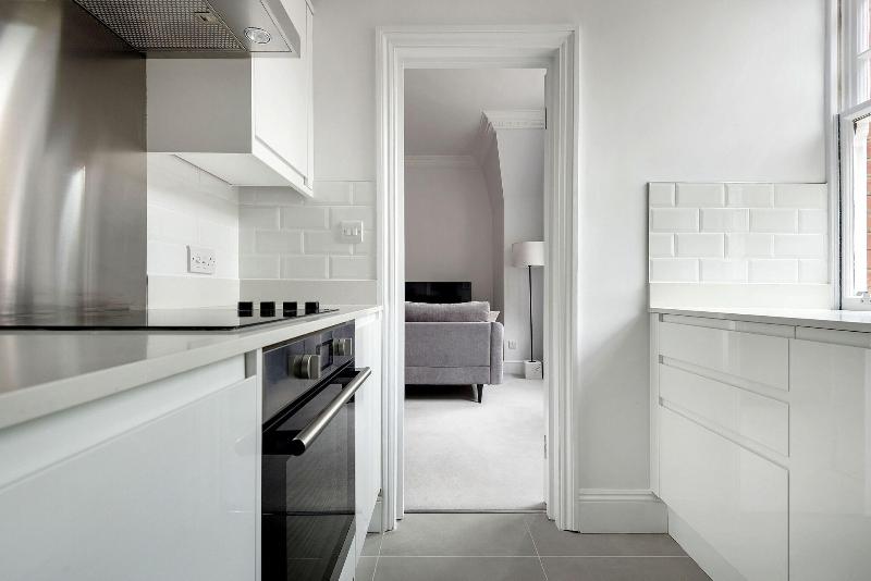 3 Sloane Gardens by UnderTheDoormat image