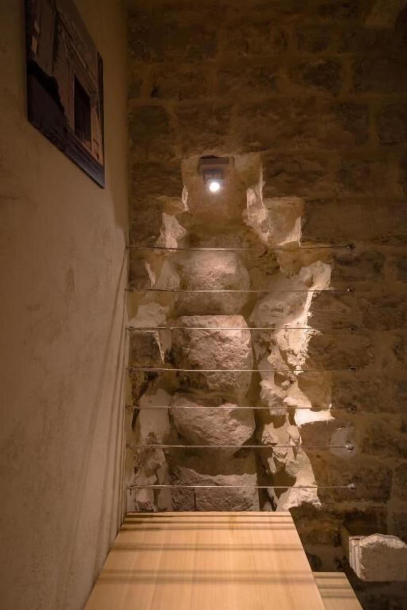 Villa Valeria image