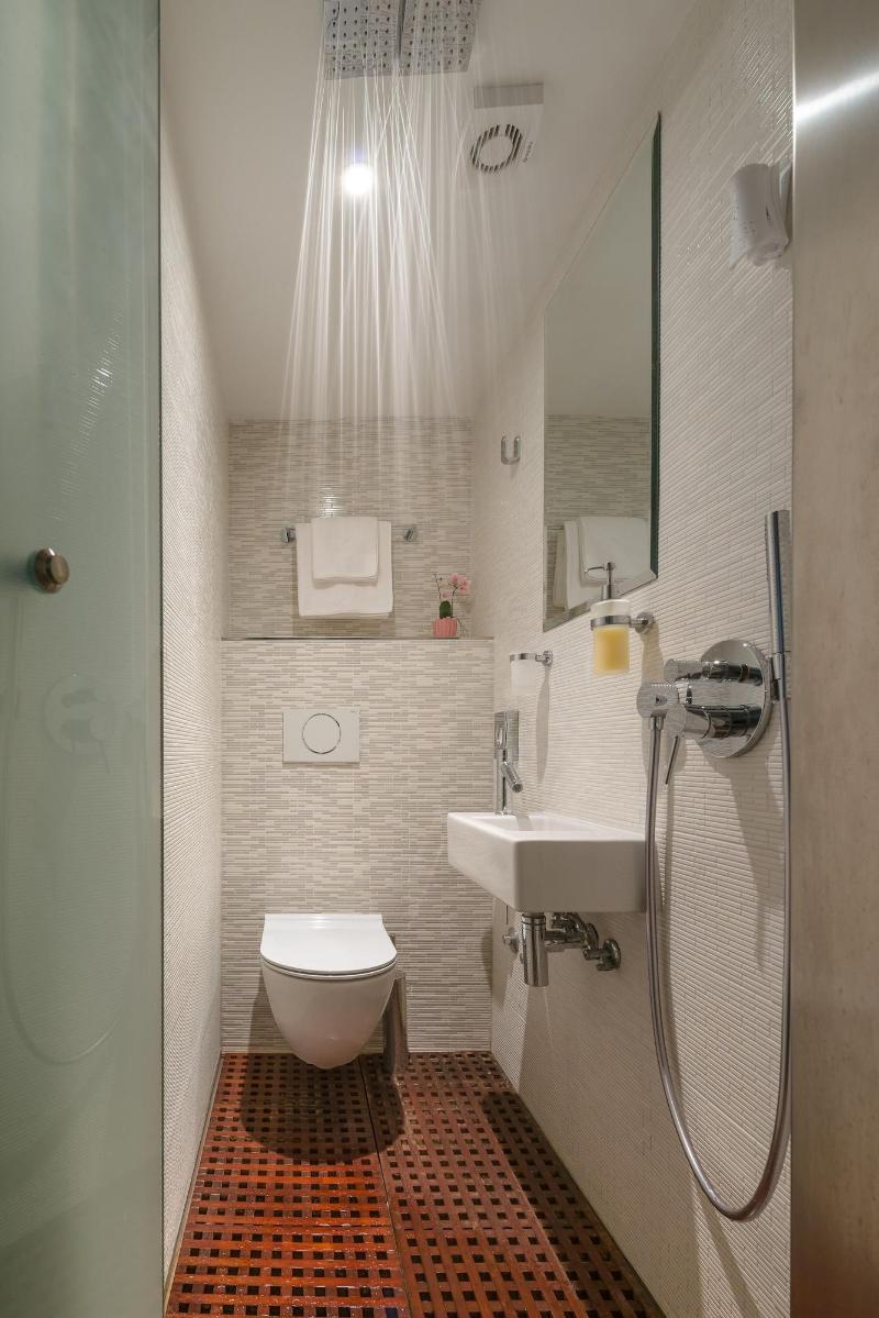 Villa Valeria image