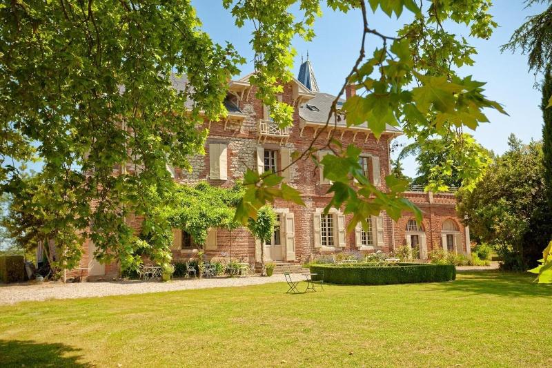 Domaine du Buc  Les Gites de Prestige image