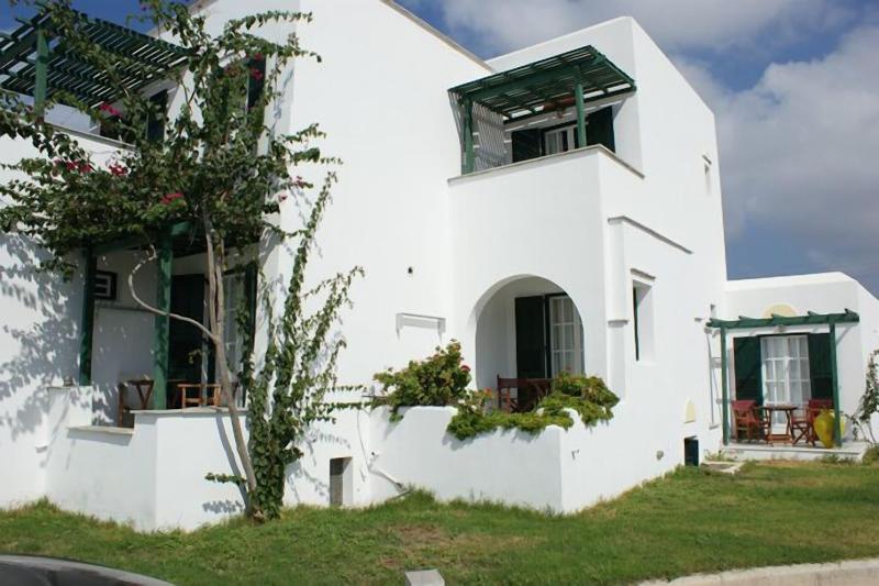 Plaka Hotel I — general view