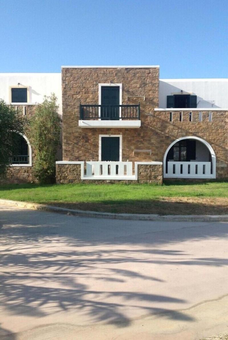 Plaka Hotel I image
