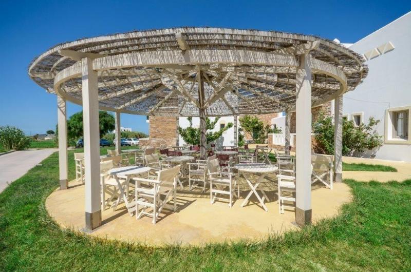 Plaka Hotel I image