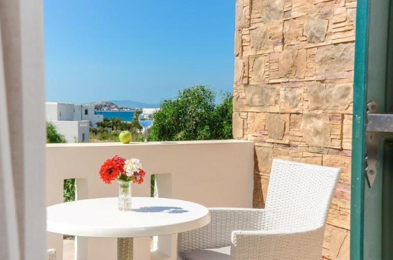 Plaka Hotel I image