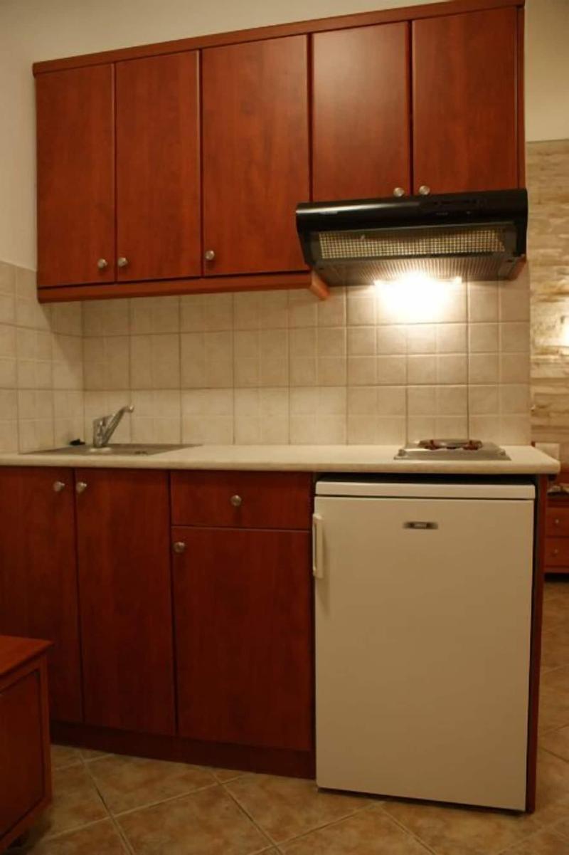 Plaka Hotel I image